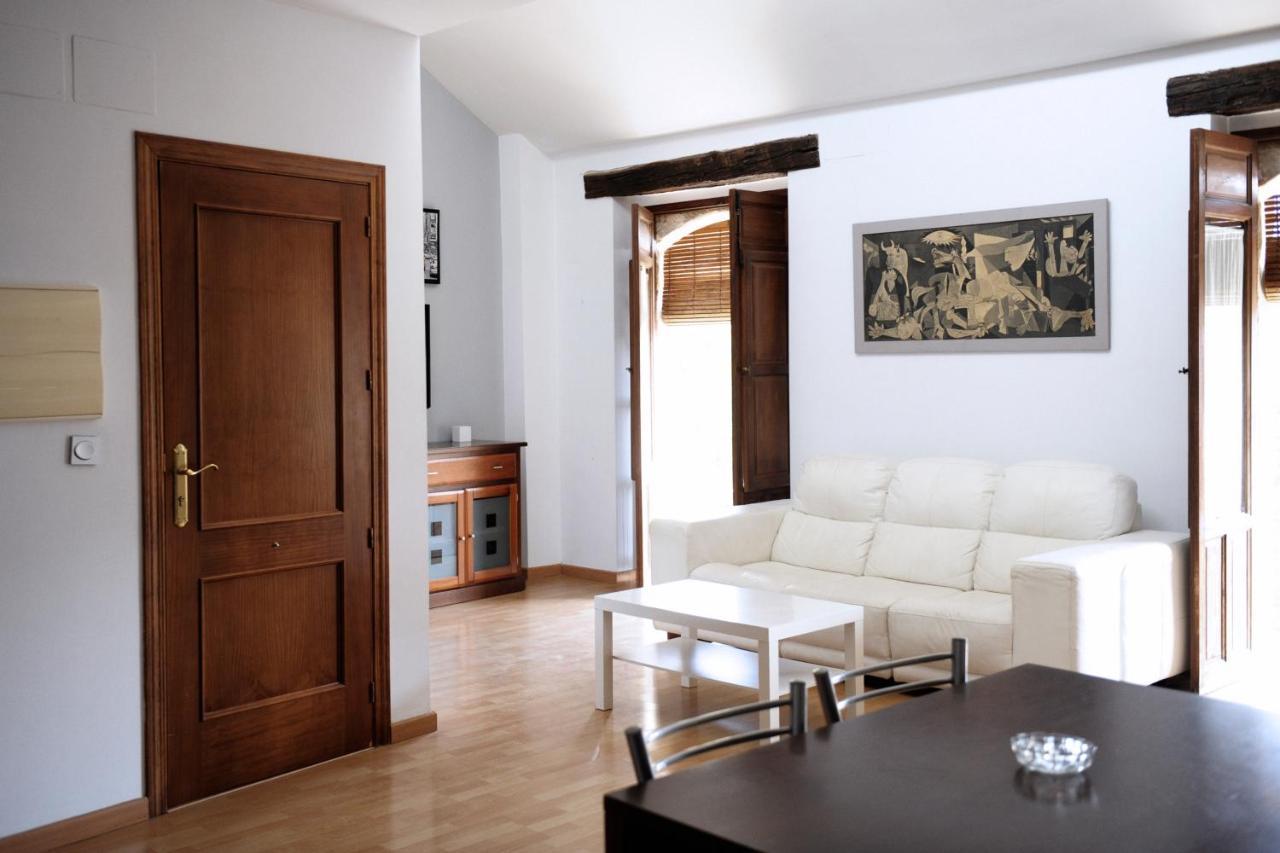 Hotel Vivienda Turistica Yamaries à Úbeda Extérieur photo