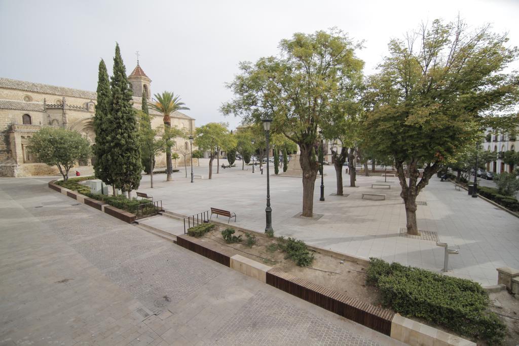 Hotel Vivienda Turistica Yamaries à Úbeda Extérieur photo